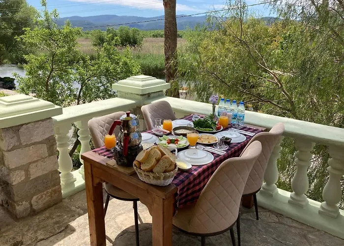 Portofino Boutique 3* 阿奇亚卡